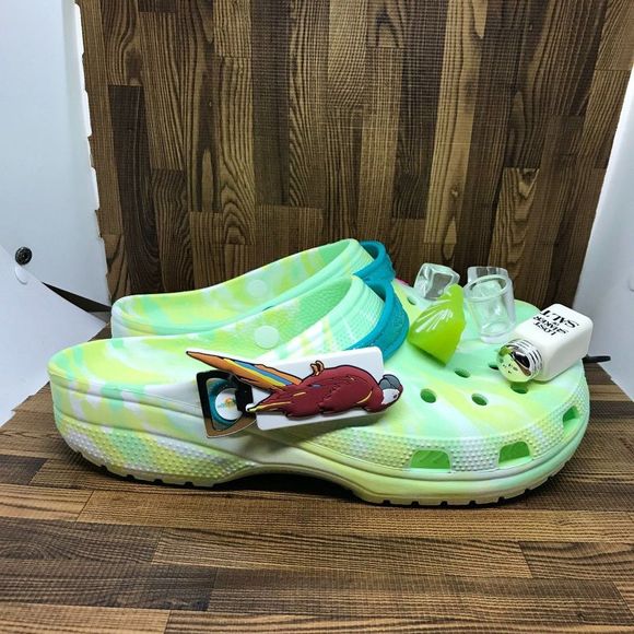 CROCS Shoes Nwt Margaritaville X Crocs Crocs Classic Cog Size Mens 2womens 14 In Hand Poshmark